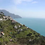 Guest house Montemare 3*