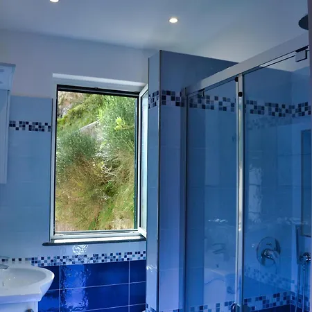 ゲストハウス Montemare