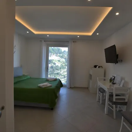 Montemare 3* أمالفي